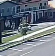 Vídeo mostra momento exato da queda de avião no litoral do RS