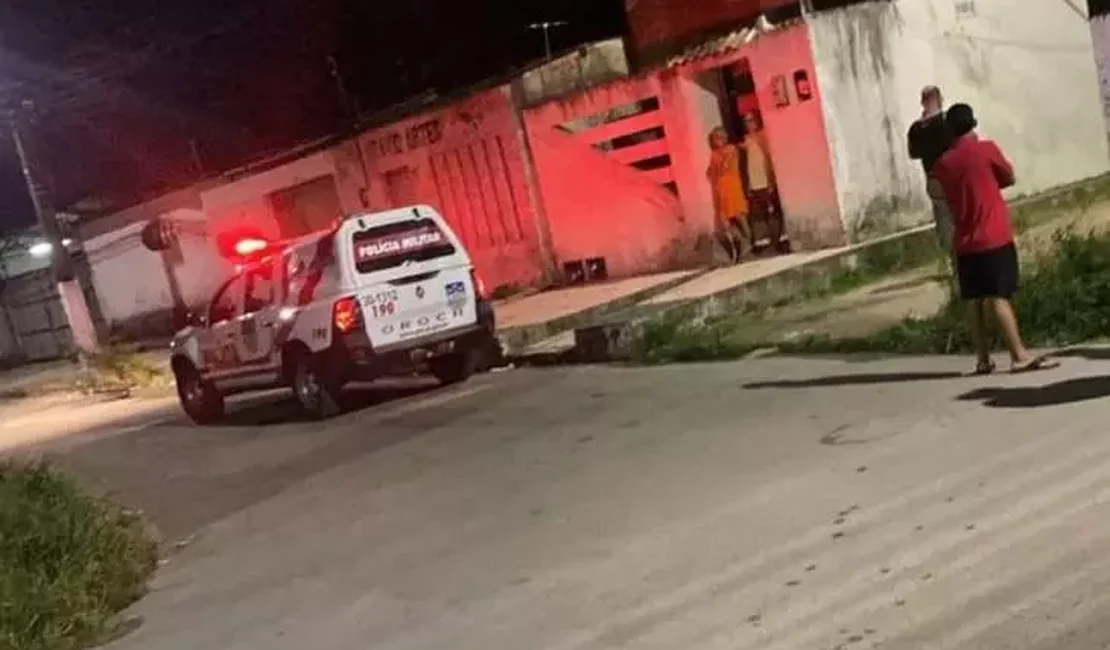 Polícia apura assassinato de irmãos gêmeos em Maceió e descarta ligação com facções