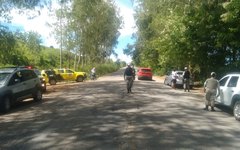 Abordagens do BPRv reforçam segurança em rodovia de Porto Calvo
