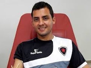 ASA anuncia mais dois reforços: meia Nata e volante Mazinho