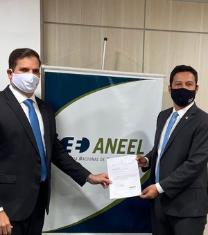 Rodrigo Cunha vai à Aneel e pede prorrogação por mais 6 meses da suspensão de corte de energia elétrica