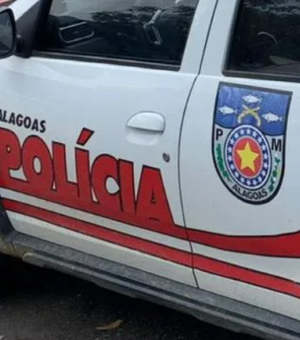 Mulher é flagrada com drogas escondidas em telhado de residência em Arapiraca