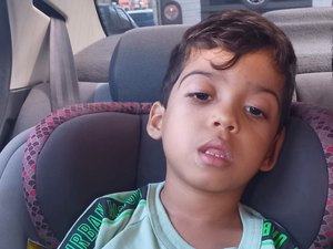Família faz campanha para conseguir pagar exames de criança de Campestre com suspeita de encefalite