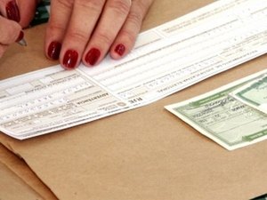 Eleitor que não justificou ausência tem até dezembro para regularizar situação