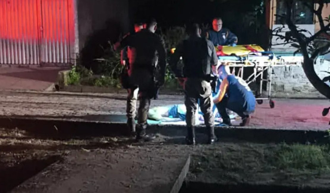 Homem é baleado em tentativa de homicídio na Grota da Alegria, em Maceió