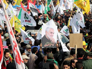 Foguete e mísseis caem perto de zona de embaixadas no Iraque