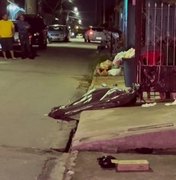 Após briga com cunhado, jovem é assassinado a facadas no Antares, em Maceió
