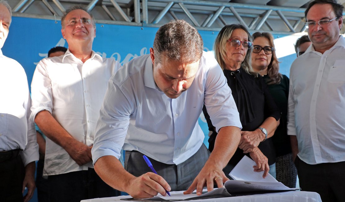 Governador assina projeto que institui Programa Alagoano de Ensino Integral