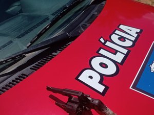 Homem é preso com arma de fogo no Passo de Camaragibe