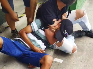 [Vídeo] População imobiliza homem após tentativa de assalto na Rua São Francisco, em Arapiraca