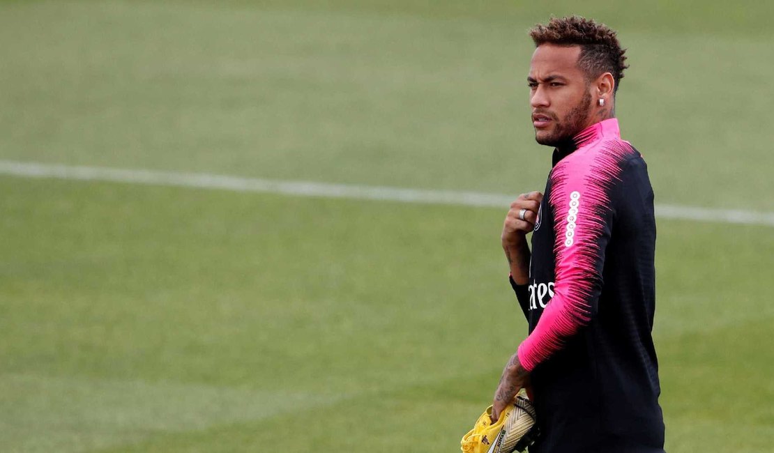 PSG deve multar Neymar em R$ 1,6 mi por ausência em treino