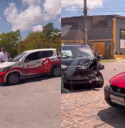 Colisão entre dois carros é registrada no Clima Bom, em Maceió