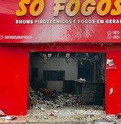 Veja estrago deixado por incêndio em loja de fogos de artifício em Arapiraca