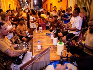 2° Edição do Samba no Beco acontece neste domingo (16), com brechó, oficinas e música