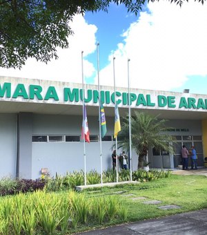 Câmara de Arapiraca decreta luto pela morte de Teófilo e vice foi impedida de assumir Prefeitura