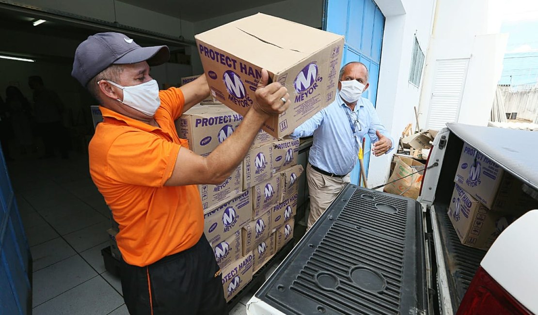 TJ doa 1.500 frascos com álcool em gel para Secretaria de Saúde de Maceió