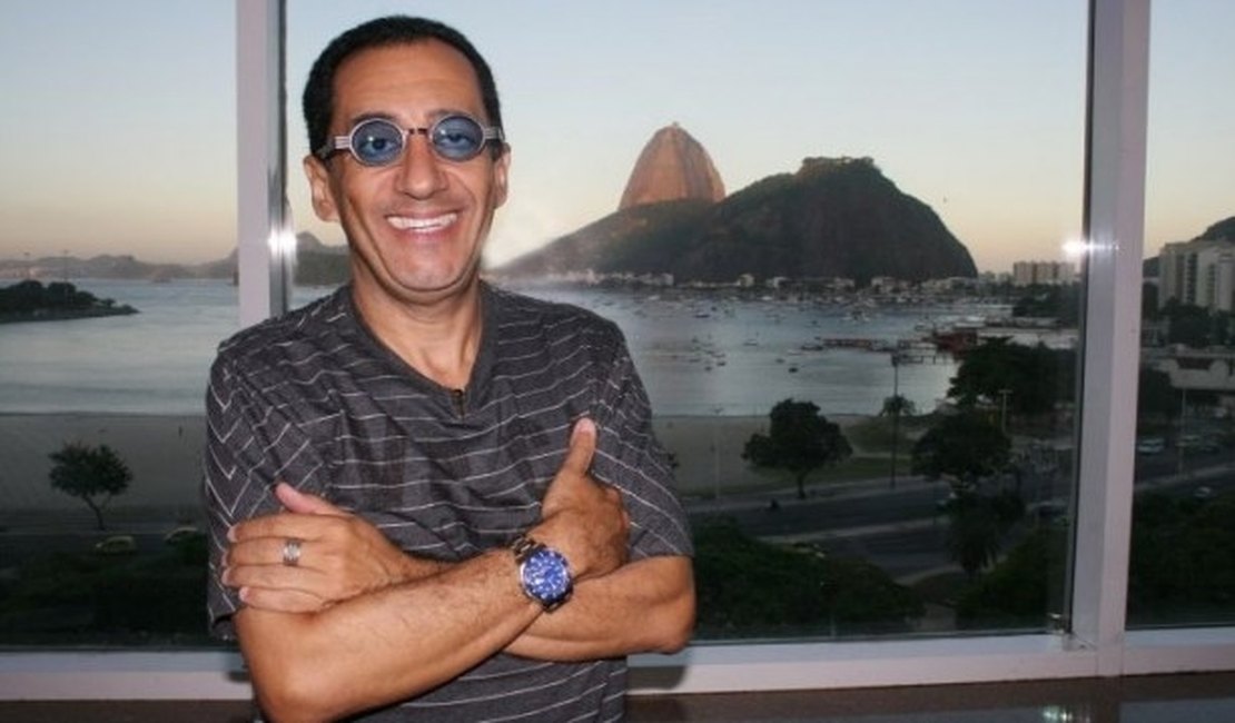 Jorge Kajuru terá que pagar 20 mil reais a governador de Goiás por ofensa