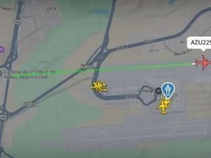 Avião da Azul que partiu de SP para Maceió faz pouso de emergência em Brasília