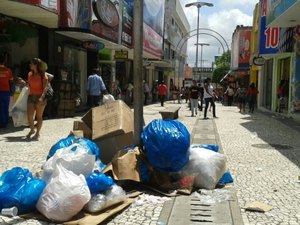 Calote : prefeitura não paga a Limpel e Arapiraca amanhece com lixo acumulado