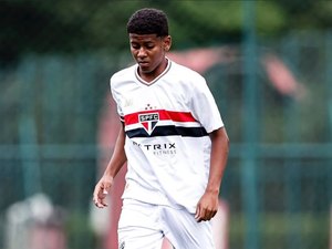 Jogador da base do São Paulo morre após ser baleado no Pontal, em Maceió