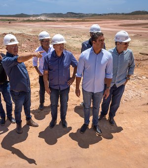 Governador em exercício Fábio Bittencourt visita obras do aeroporto de Maragogi
