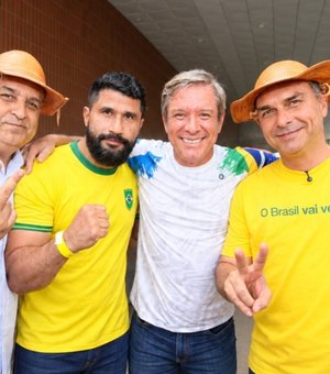 Alfredo Gaspar participa do Bloquinho do 22 nesta quinta-feira em Maceió