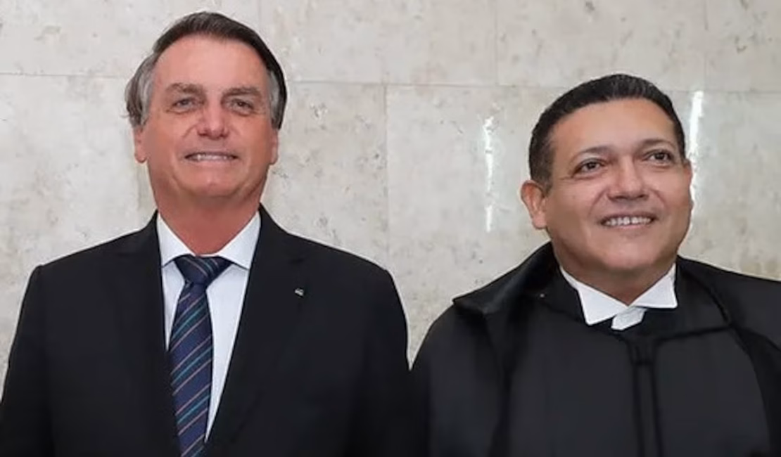 Oposição aposta em Nunes Marques para tornar Bolsonaro elegível se anistia for parcial
