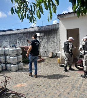 Operação do MP mira em comércios clandestinos de gás, em Maceió