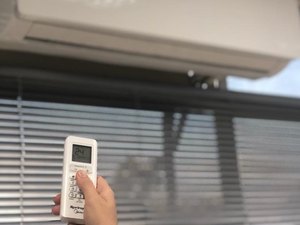 Saiba como economizar energia durante o isolamento social