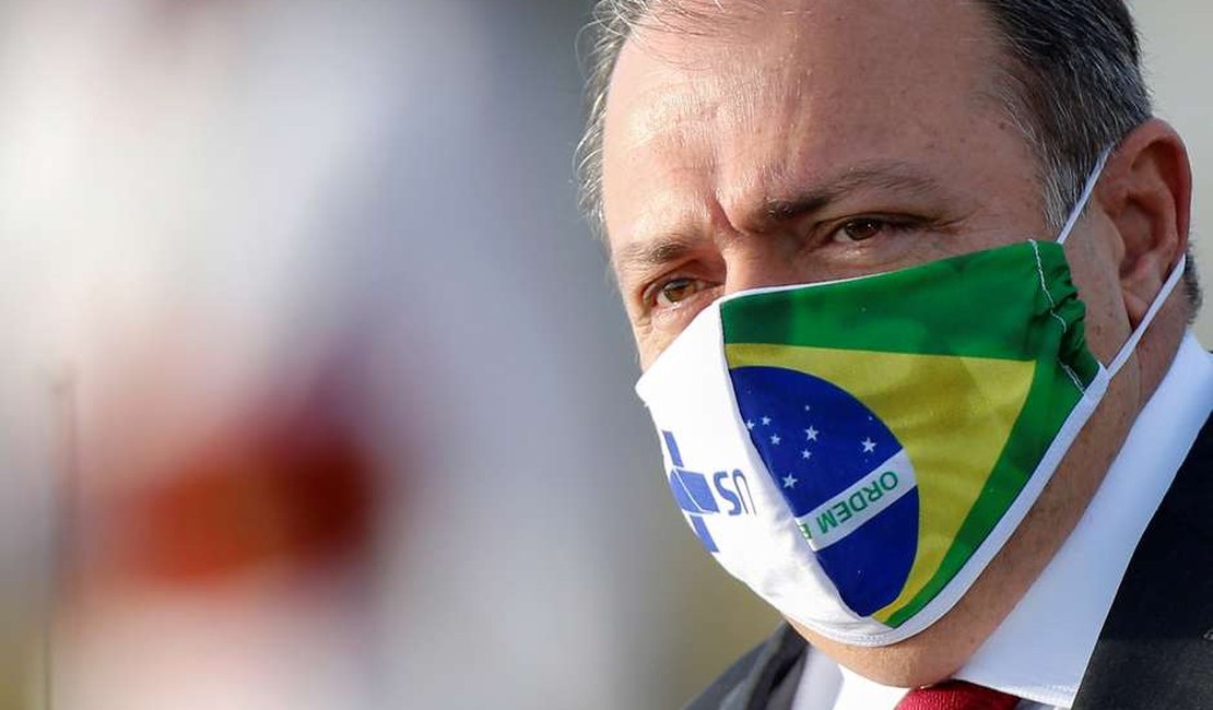 Saúde muda data e diz que só soube da crise em Manaus em 17 de janeiro