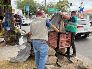 Segurança Cidadã remove estruturas irregulares em três pontos de Maceió