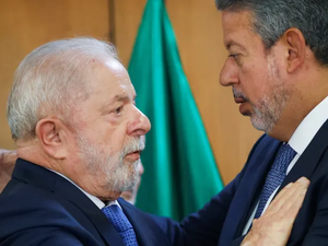 Lula deve se reunir com Lira para discutir entraves na articulação política