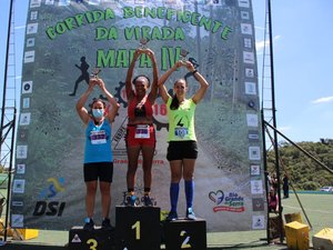 [Vídeo] Atleta arapiraquense de 63 anos conquista pódio em provas preparatórias para a São Silvestre