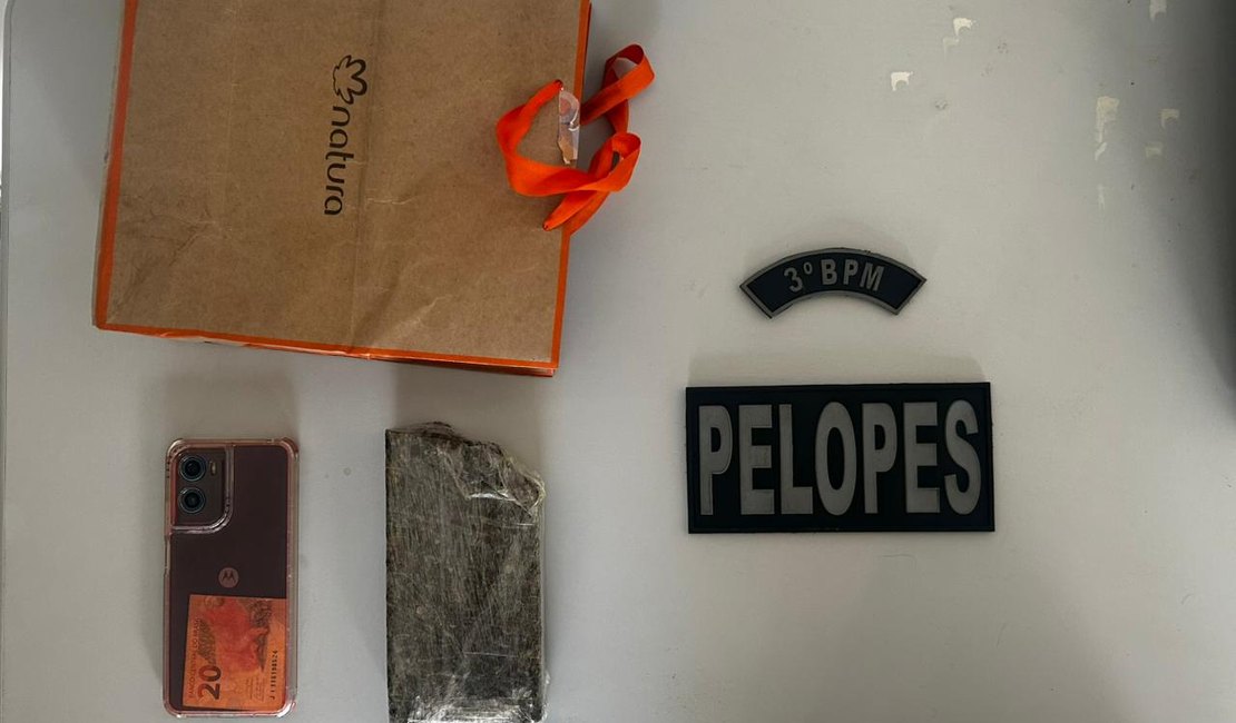 Mulher é presa tentando fazer 'delivery' de maconha em supermercado de Arapíraca