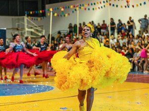 Festas juninas celebram a cultura regional em comunidade no Nordeste do Brasil