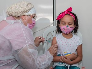 Veja onde se vacinar contra a Covid neste fim semana em Maceió
