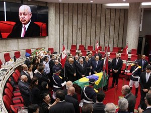 Ministros do STF divergem sobre escolha de relator da Lava Jato