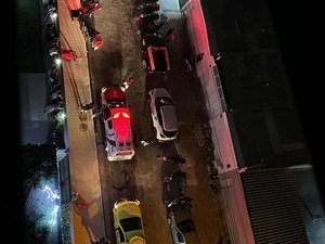 Entregadores realizam protesto após motoboy ser humilhado por cliente