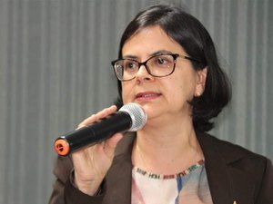 Vereadora Gilvânia Barros defende novas disciplinas nas escolas municipais de Arapiraca