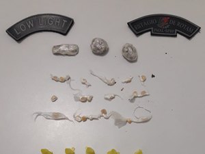 Após encontrar drogas escondidas, polícia apreende adolescente em Arapiraca 