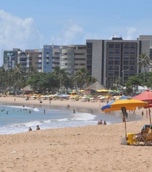 Quatorze trechos de praias estão impróprios para banho em Alagoas; confira