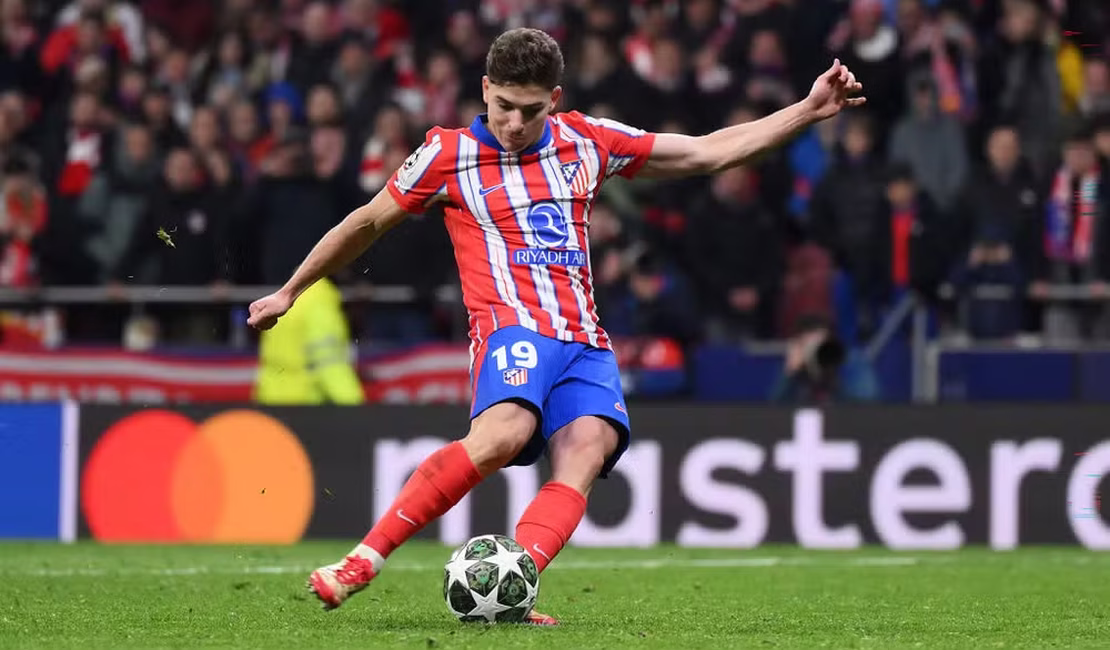 Mbappé? Vini Jr.? Simeone surpreende e escolhe jogador do Atlético de Madrid como melhor do mundo na atualidade