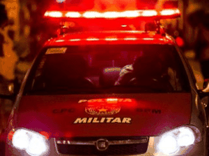 Homem é baleado no bairro da Ponta Verde