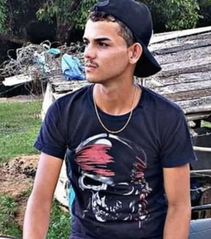 Jovem sem capacete morre após cair de motocicleta em Porto Calvo