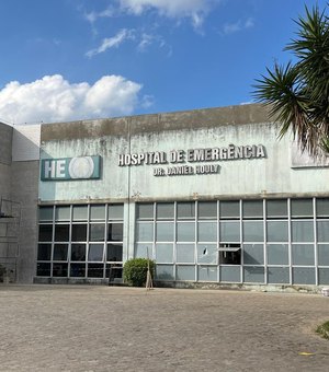 Foragido da Justiça é baleado e é preso ao dar entrada no Hospital de Emergência do Agreste