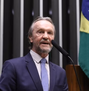 Governo pode acelerar debate sobre fim da escala 6x1 enquanto PEC avança na Câmara