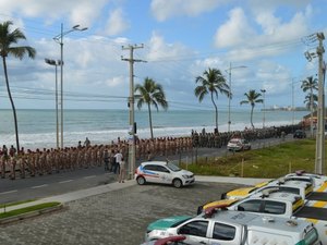 PM interdita avenida para o 2º treinamento do desfile de 7 de Setembro