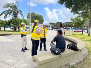 Ronda no Bairro acolhe casal em situação de vulnerabilidade no Benedito Bentes