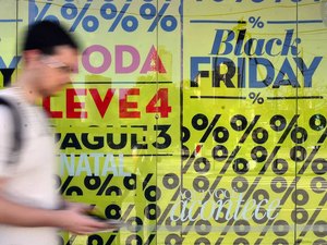 Consumidores devem ficar atentos nesta sexta-feira de Black Friday