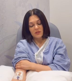 Jessie J revela que está sem câncer após tratamento contra doença